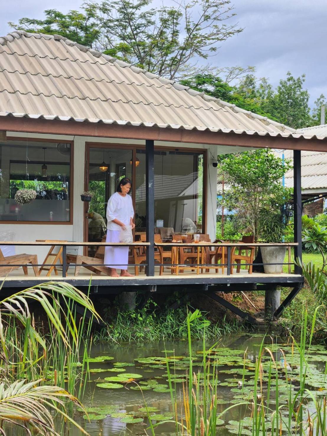 The Duck Cafe And Resort Trat Kültér fotó