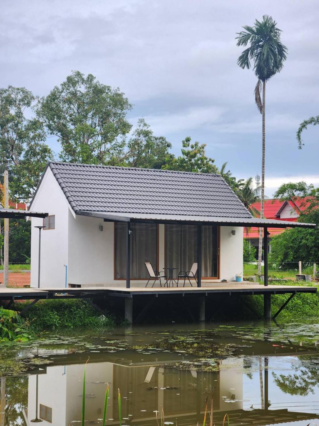The Duck Cafe And Resort Trat Kültér fotó