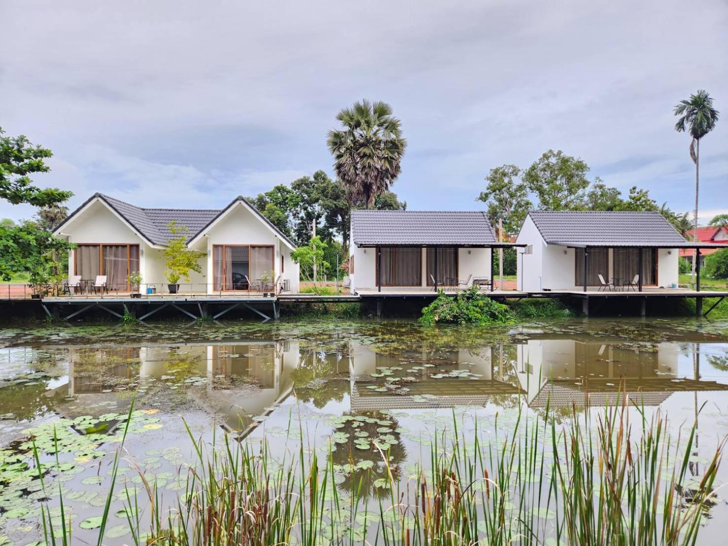 The Duck Cafe And Resort Trat Kültér fotó